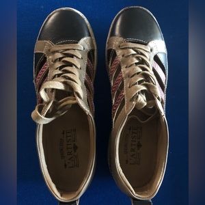 L'Artiste Shoes